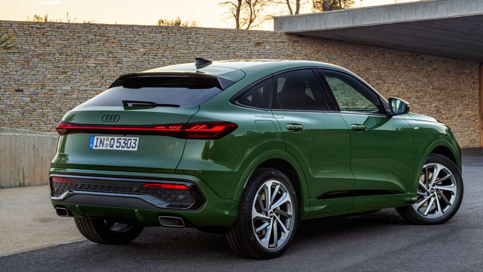 Πρεμιέρα για το νέο Audi Q5 Sportback | Βενζίνη & diesel έως 367 άλογα  